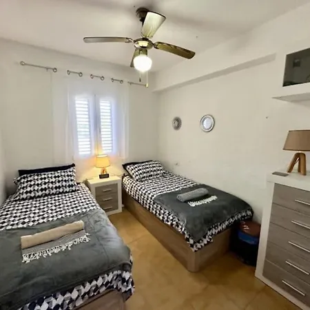 Holiday home One Bedroom With Communal Pool