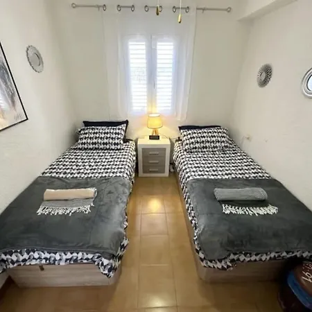 One Bedroom With Communal Pool Denia