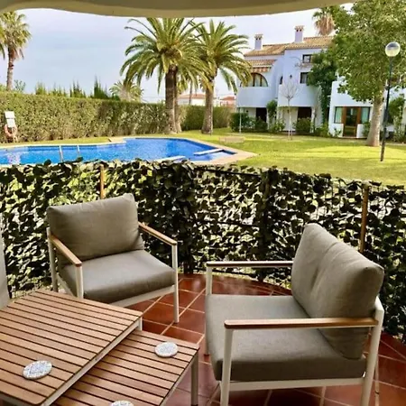 One Bedroom With Communal Pool Denia